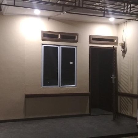 Sleeprest - Plamo Garden Hotell Batam Eksteriør bilde