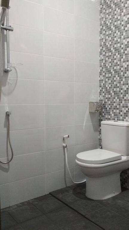 Sleeprest - Plamo Garden Hotell Batam Eksteriør bilde